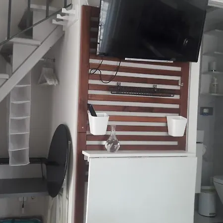 Casita Del Reloj *